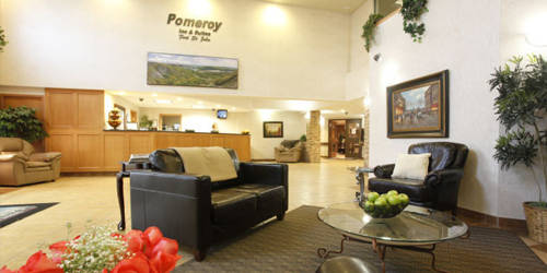 Pomeroy Inn & Suites Fort St. John