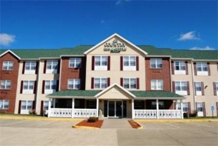 Country Inn and Suites Dubuque