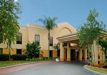 Quality Suites Airport Fort Myers