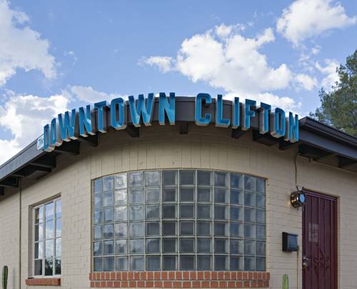 The Downtown Clifton Hotel